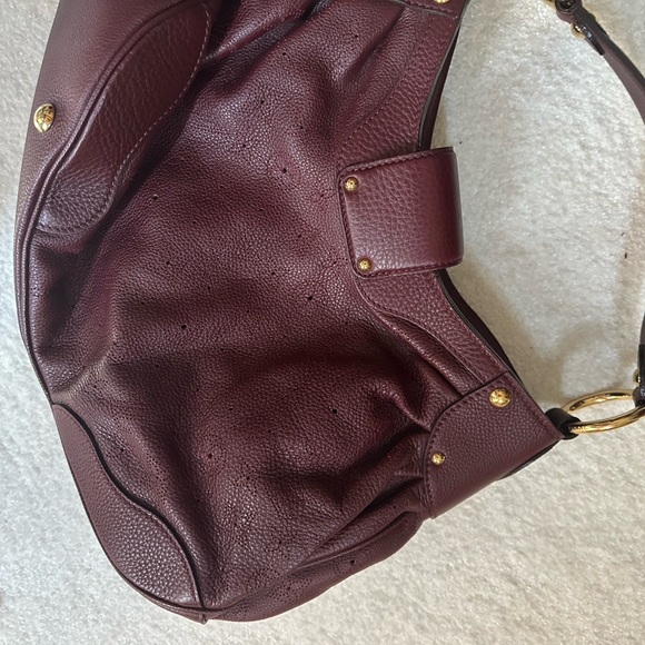 Authentic Louis Vuitton purse - Picture 3 of 4